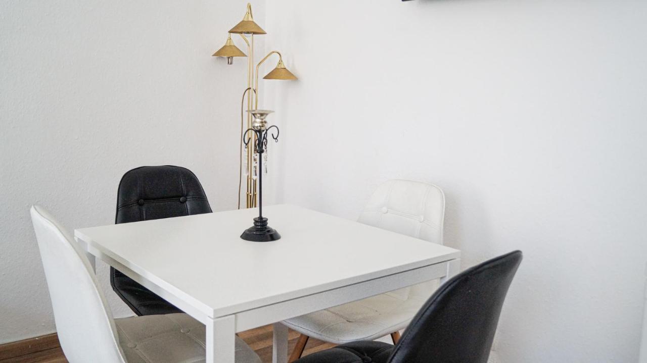 Gorgeous 2Br - Spacious & Suitable For Everyone Вена Экстерьер фото